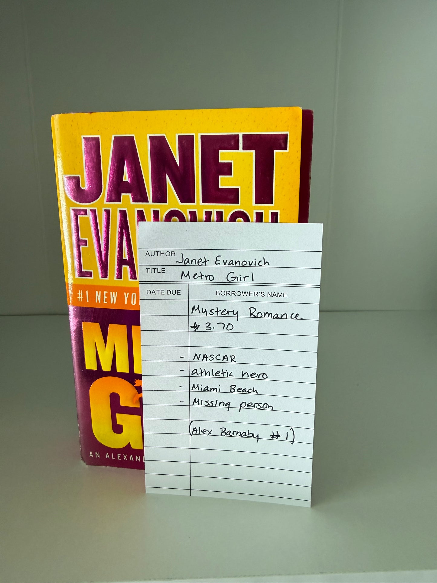 Metro Girl by Janet Evanovich